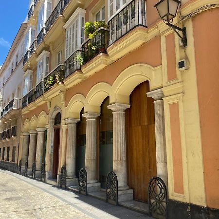 Apartamento Colon 1451 - Pleno Centro Y Wifi Gratis Cadiz Bagian luar foto