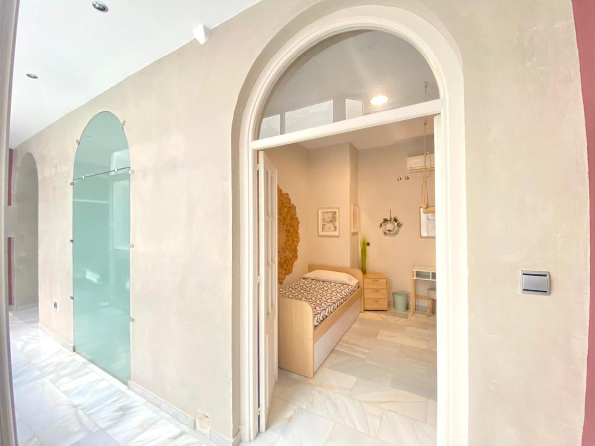 Apartamento Colon 1451 - Pleno Centro Y Wifi Gratis Cadiz Bagian luar foto