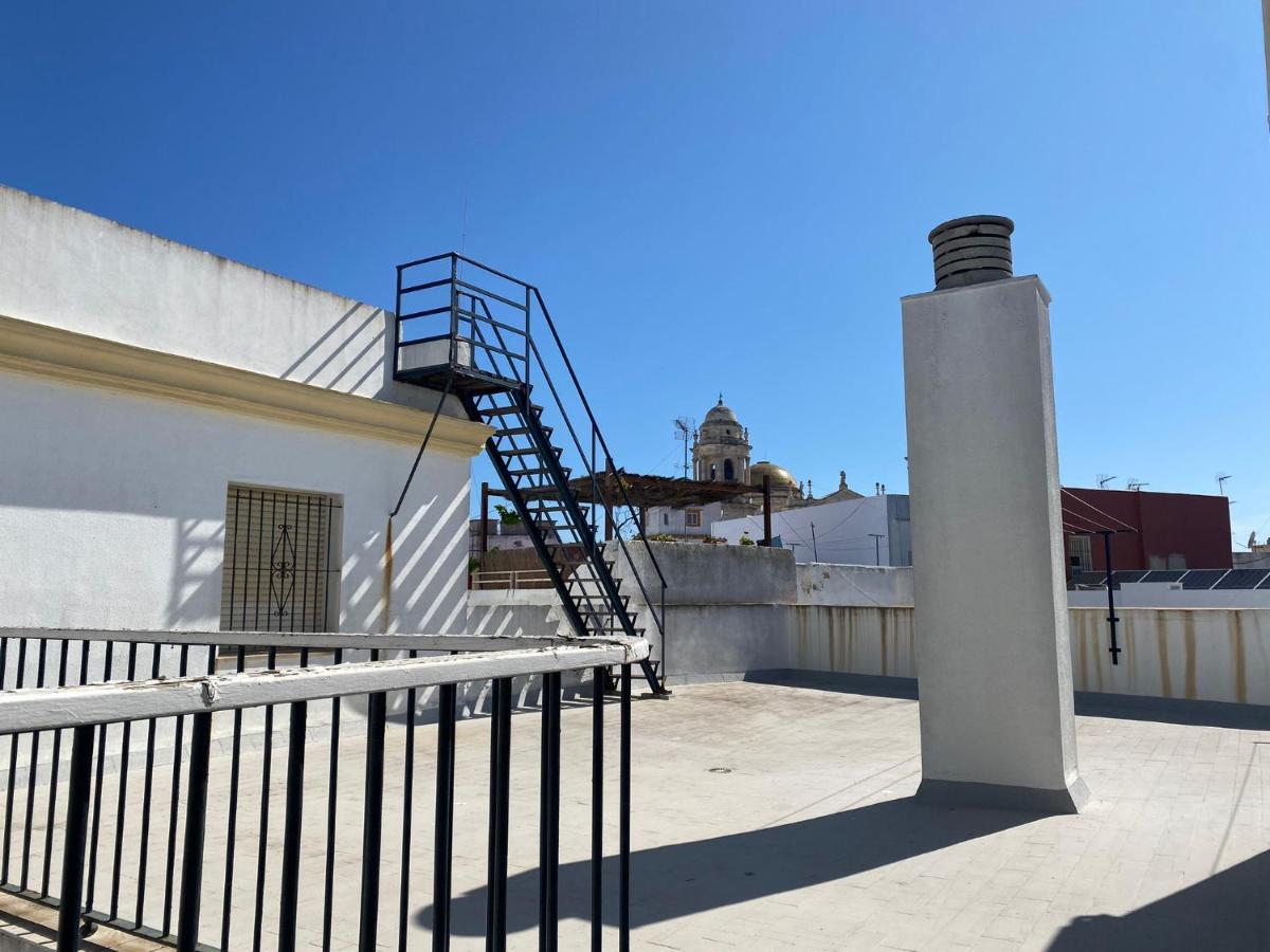 Apartamento Colon 1451 - Pleno Centro Y Wifi Gratis Cadiz Bagian luar foto